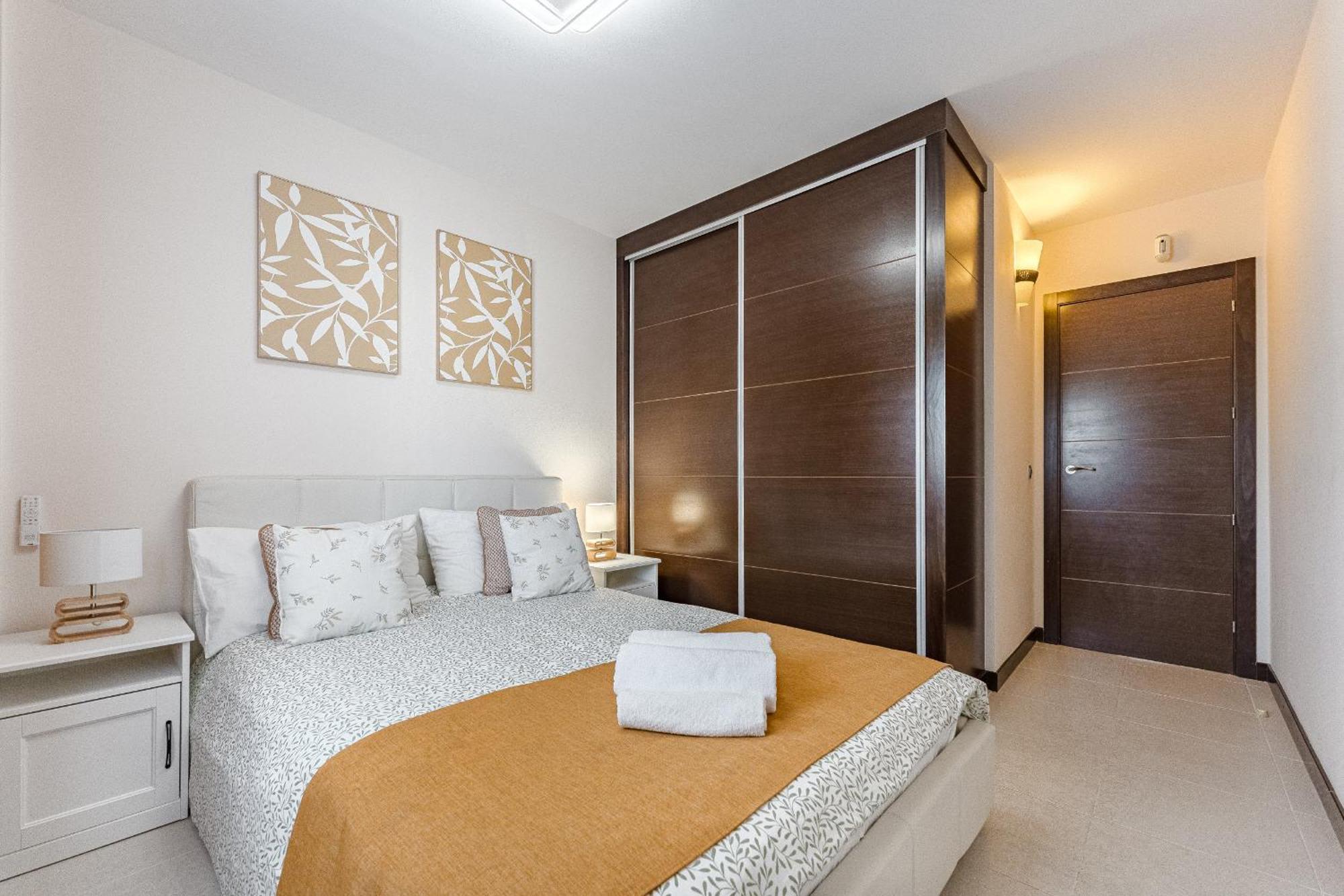 Cozy Apartment In Playa Paraiso Costa Adeje  Extérieur photo
